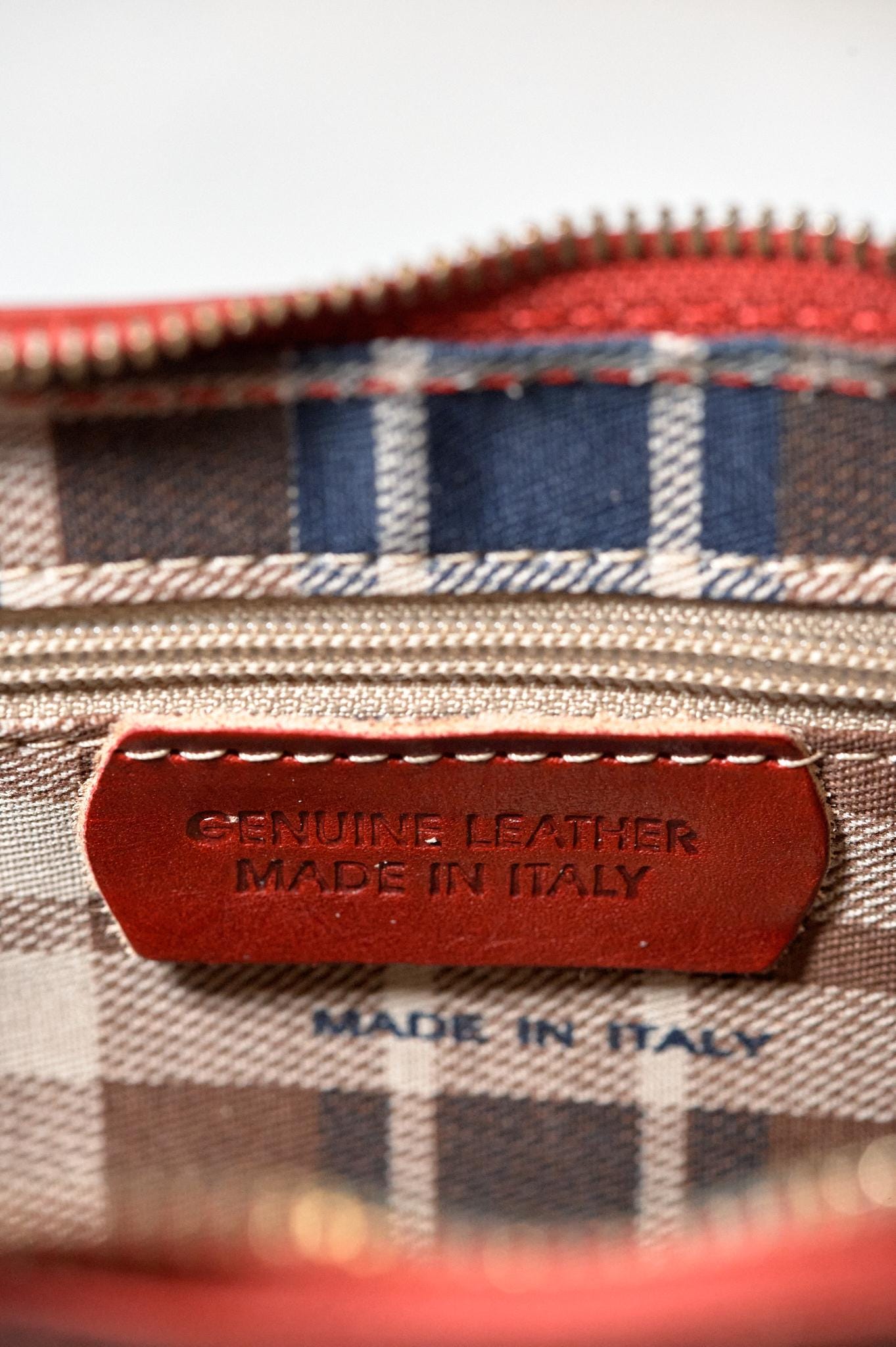 Elegant Vintage-Style Designer Bag from Florence