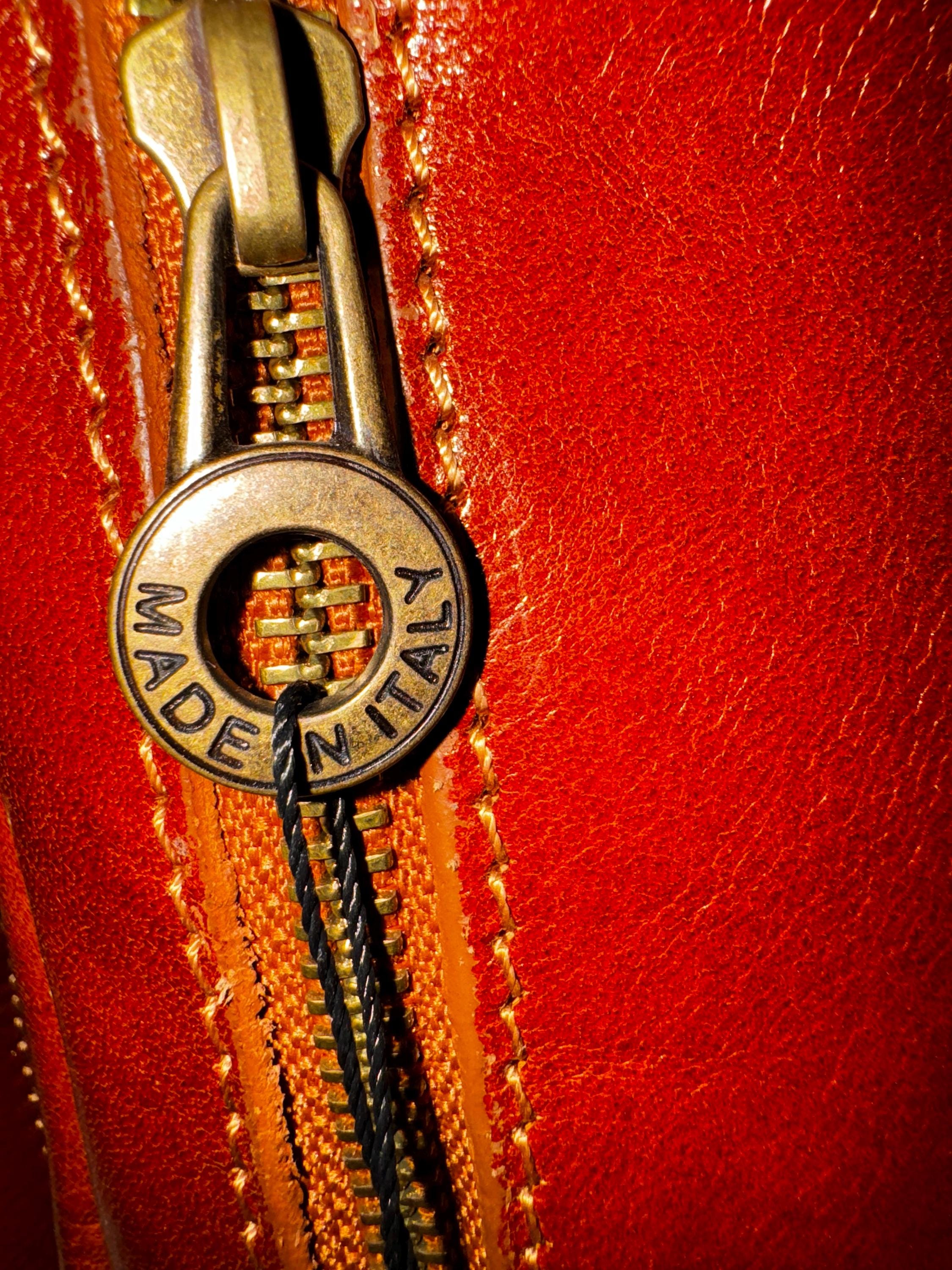 Elegant Italian Leather Crossbody Bag | Handmade Florentine Leather Purse