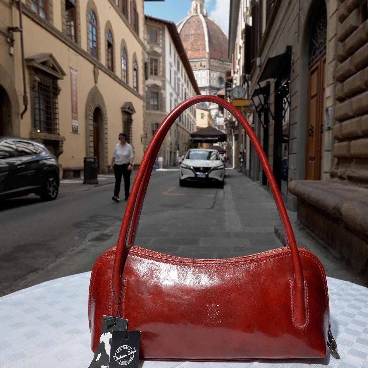 Elegant Vintage-Style Designer Bag from Florence