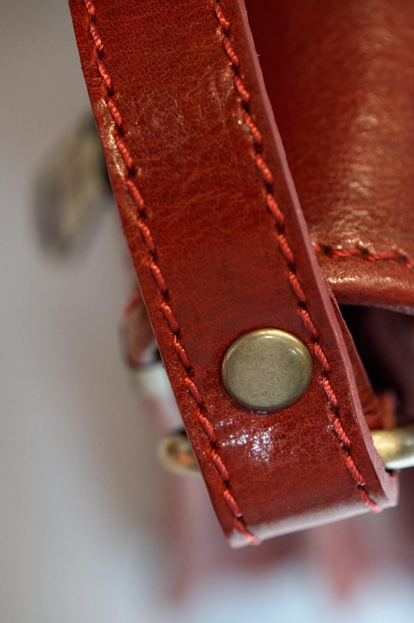 Italian Handmade Leather Bag for Women | Elegant Red Crossbody Bag from Florence, Made in Italy
