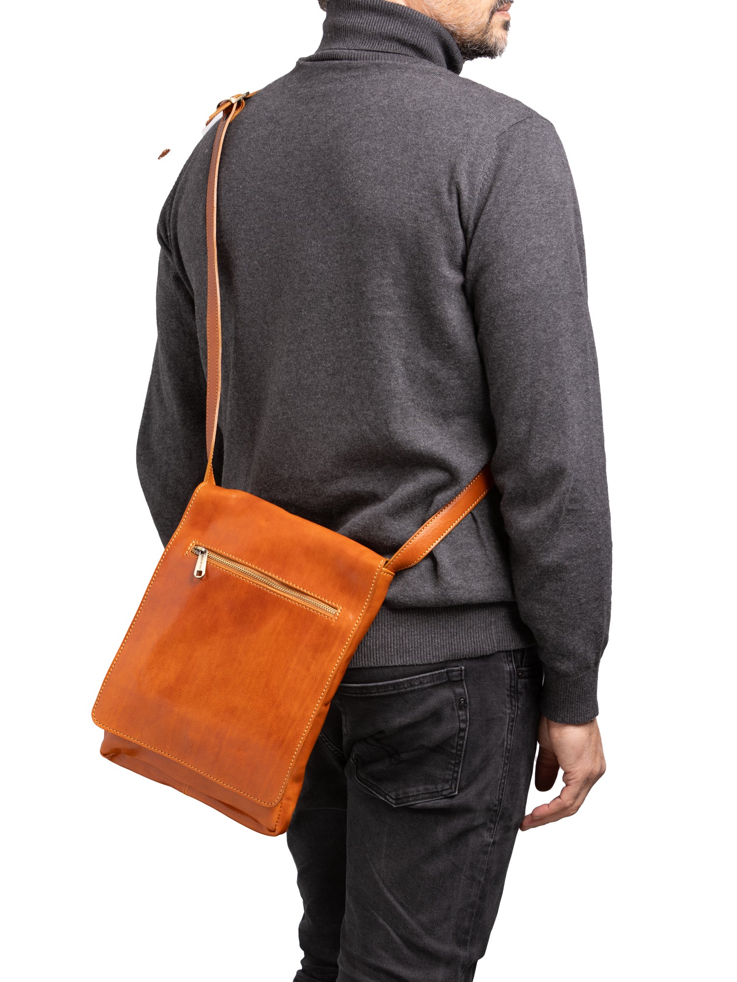 Crossbody bag I Fratelli Men Genuine leather -Nero Cognac