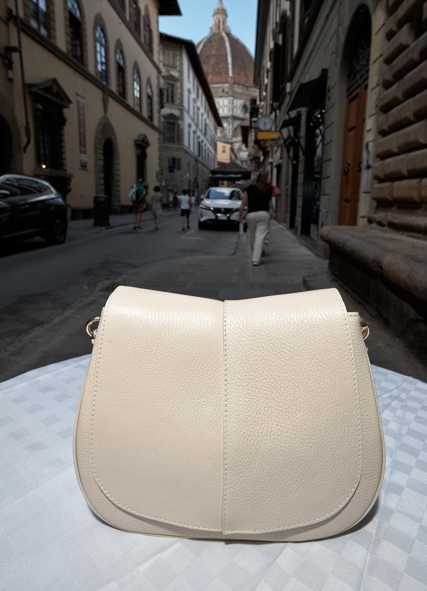 Italian Handmade Ivory Leather Crossbody Bag for Women ,Elegant and Versatile Designer Bag from Florence ,Premium Everyday Purse