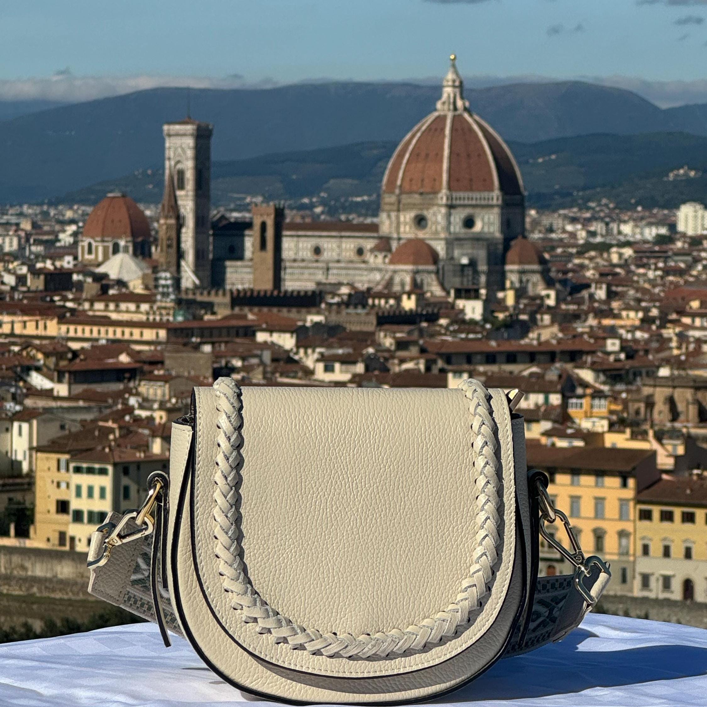 Italian Handmade Leather Bags For Women | Stylish Crossbody Bag From Florence, Beige Saddle Bag, Made in Italy