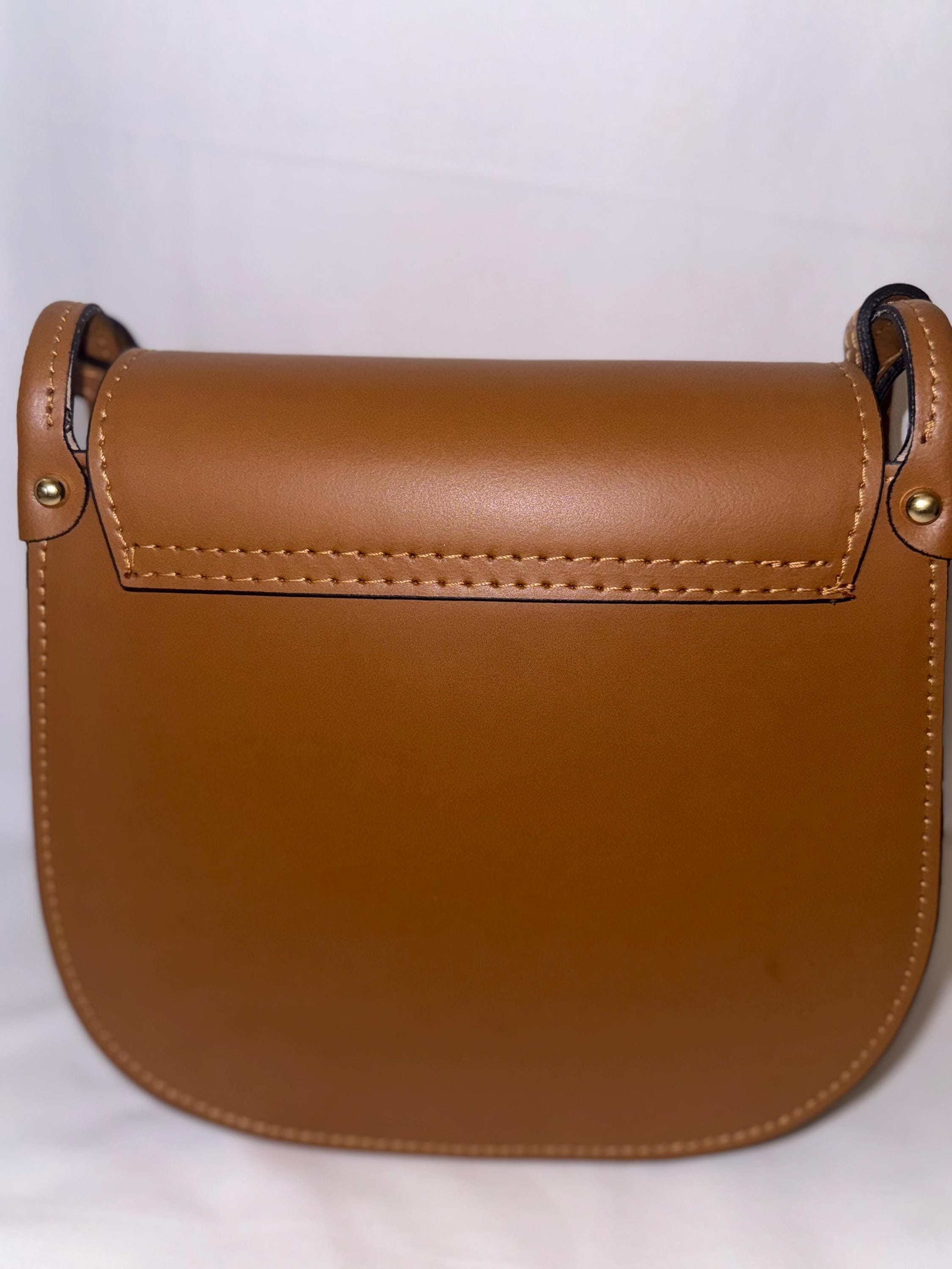 Italian Handmade Leather Bags for Women | Stylish Camel Crossbody Bag from Florence, Made in Italy