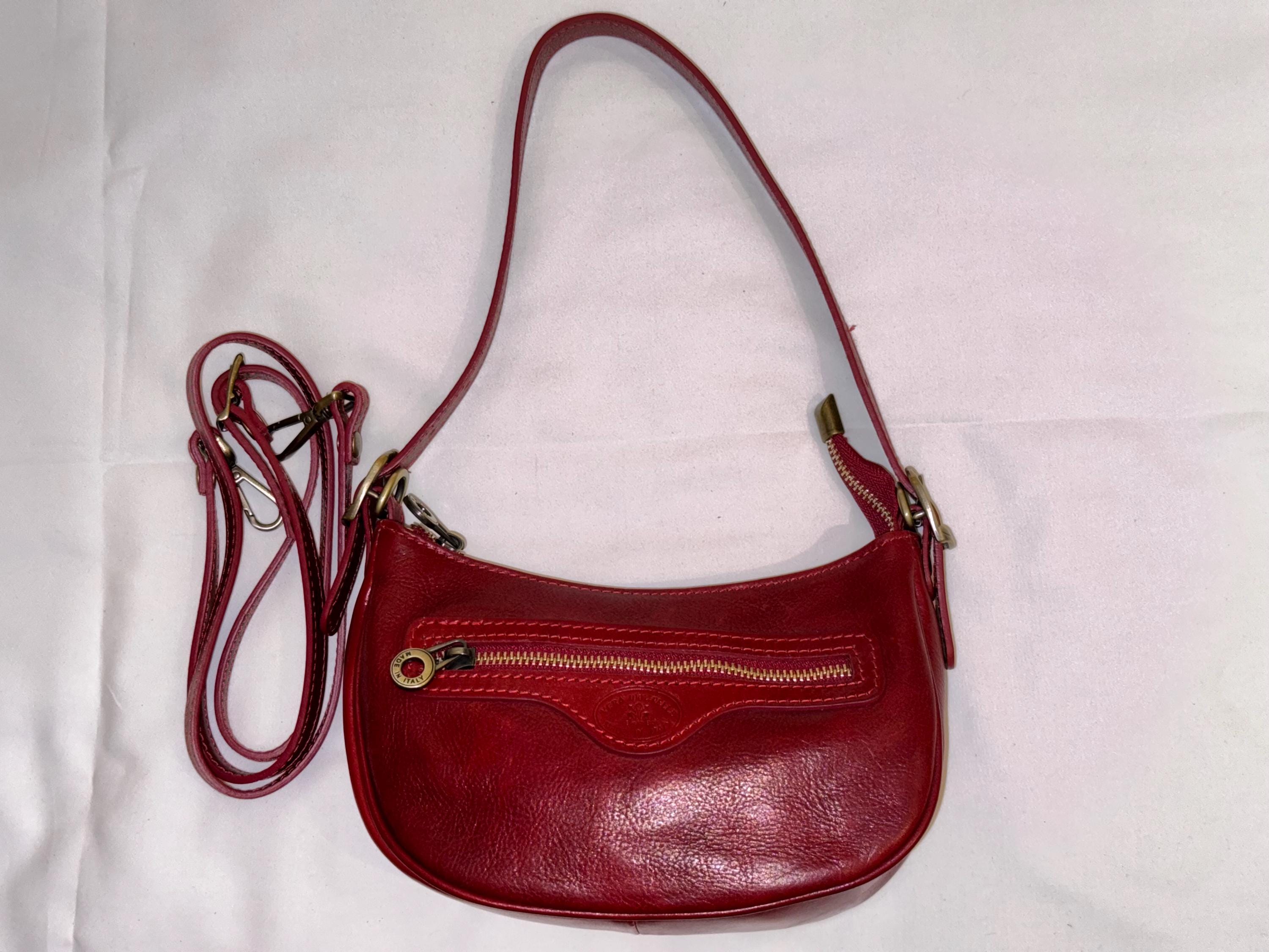 Women's Red Leather Crossbody Bag with Italian Plaid Interior and Detachable Strap – Chic and Versatile