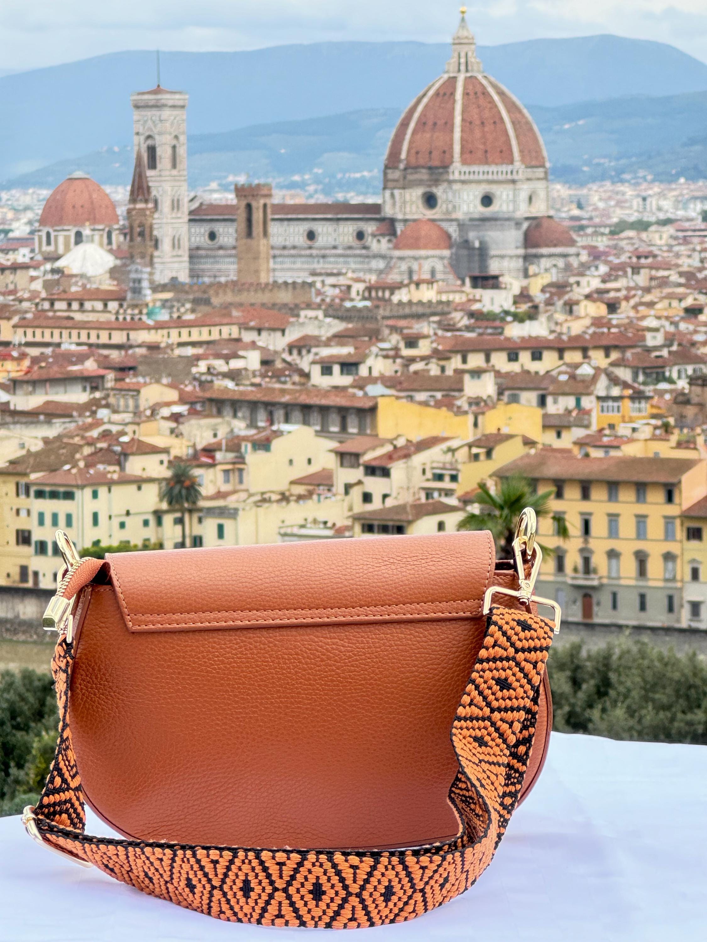 Italian Handmade Leather Bag for Women | Elegant Caramel Leather Crossbody from Florence | Made in Italy | Stylish Everyday Bag