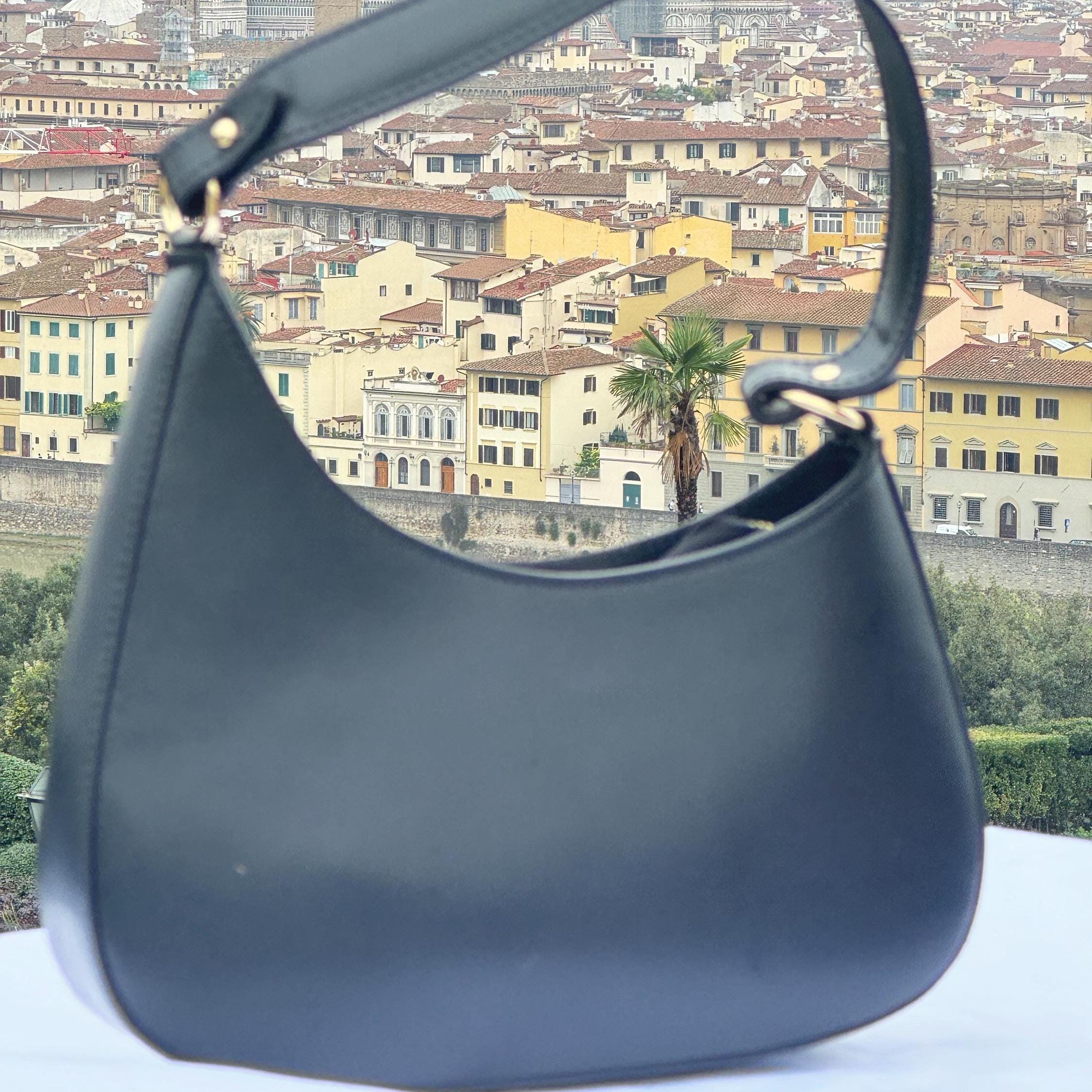 Italian Handmade Leather Bags For Women | Elegant Black Shoulder Bag from Florence, Made in Italy