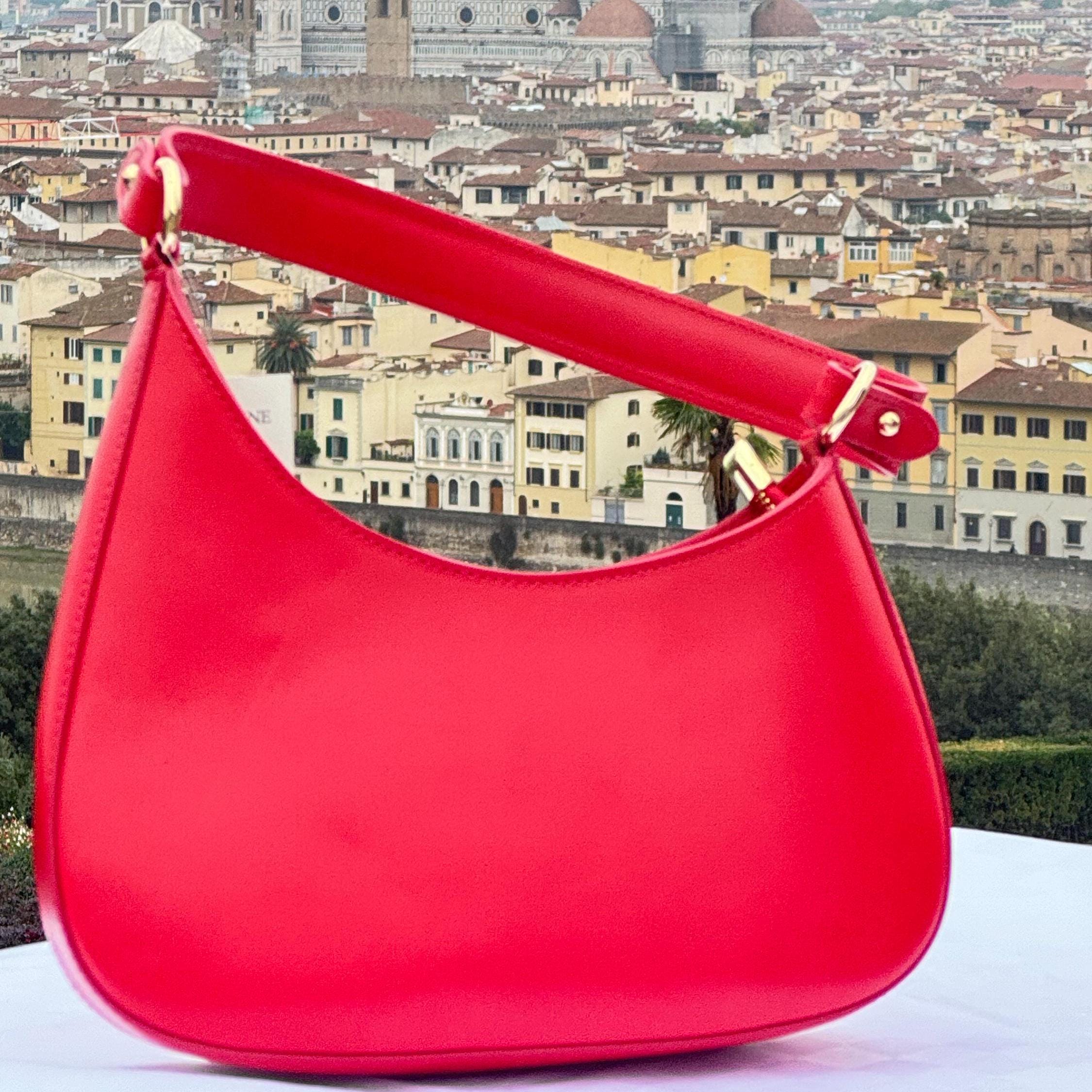 Italian Handmade Leather Bags For Women | Elegant Crescent Shoulder Bag From Florence | Brown, Red, White | Made in Italy