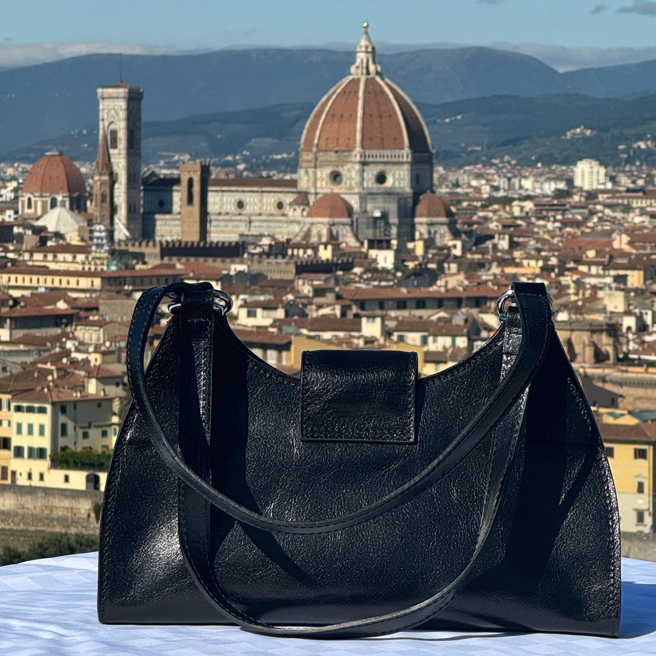 Italian Handmade Leather Bag For Women | Elegant Black Handbag with Pearl Accent | Made in Italy