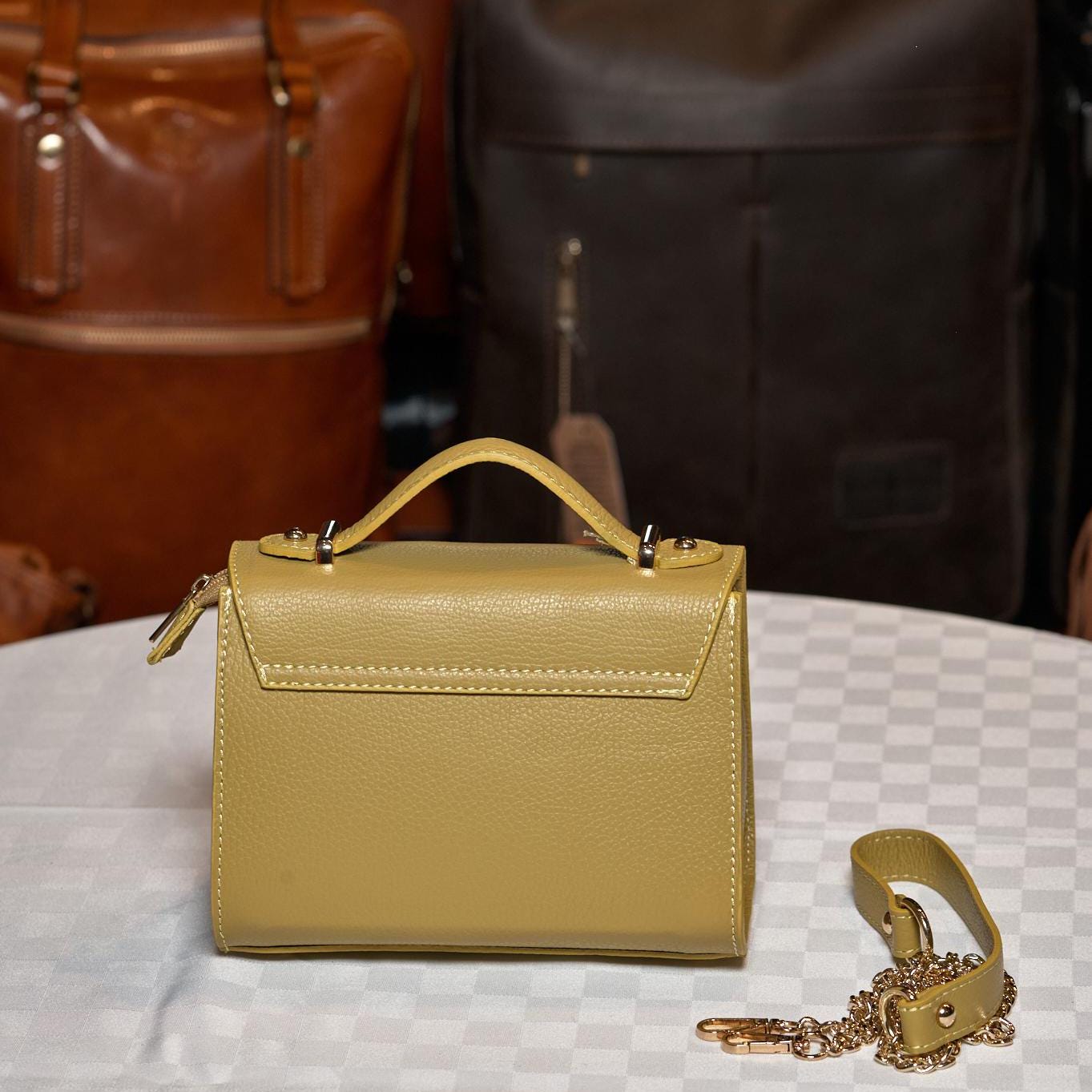 Italian Handmade Leather Bag for Women | Chic Yellow-Green Handbag | From Florence, Made in Italy