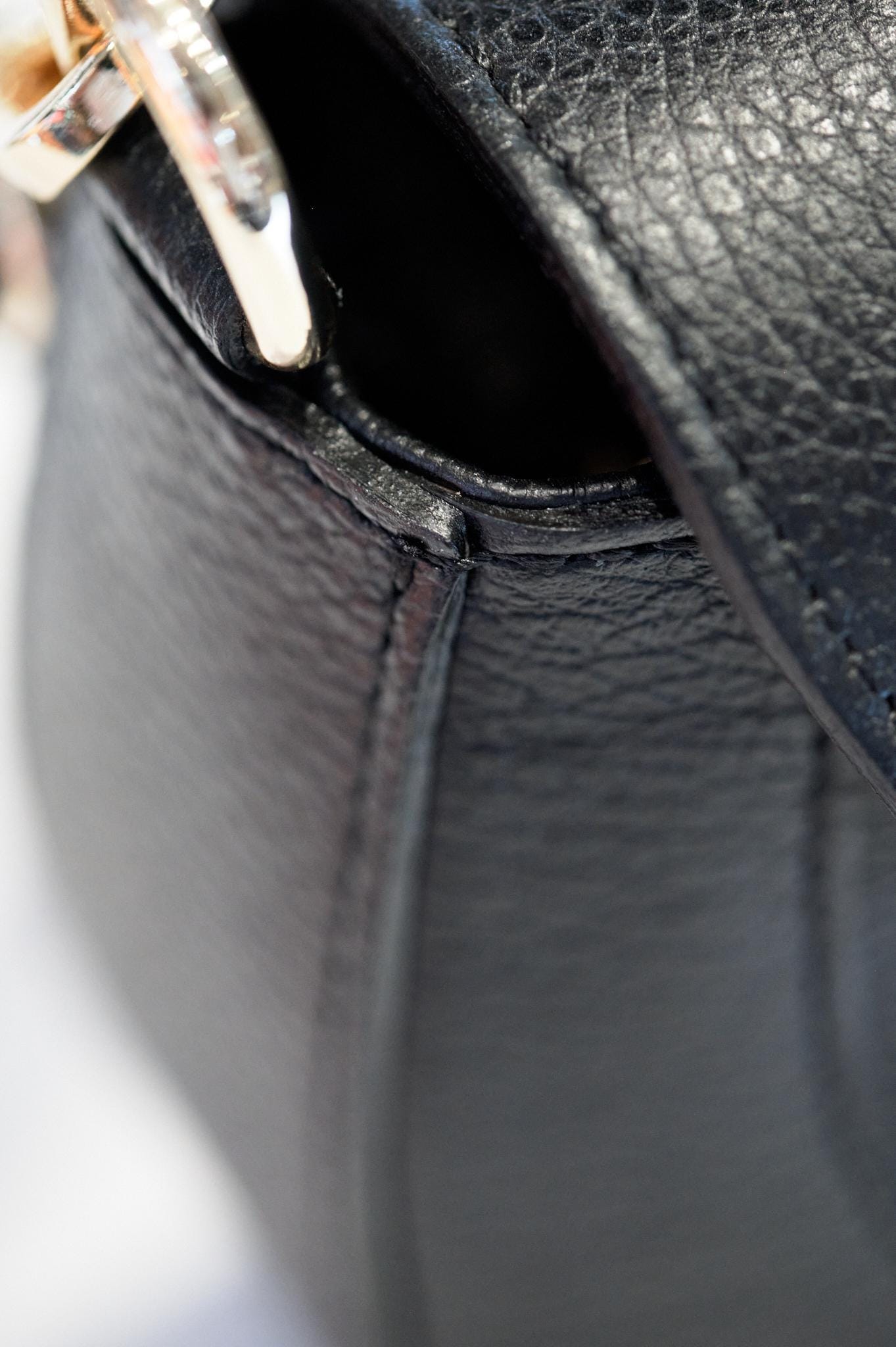 Elegant Black Leather Crossbody Bag for Women | Italian Handmade Leather Bag | From Florence, Made in Italy