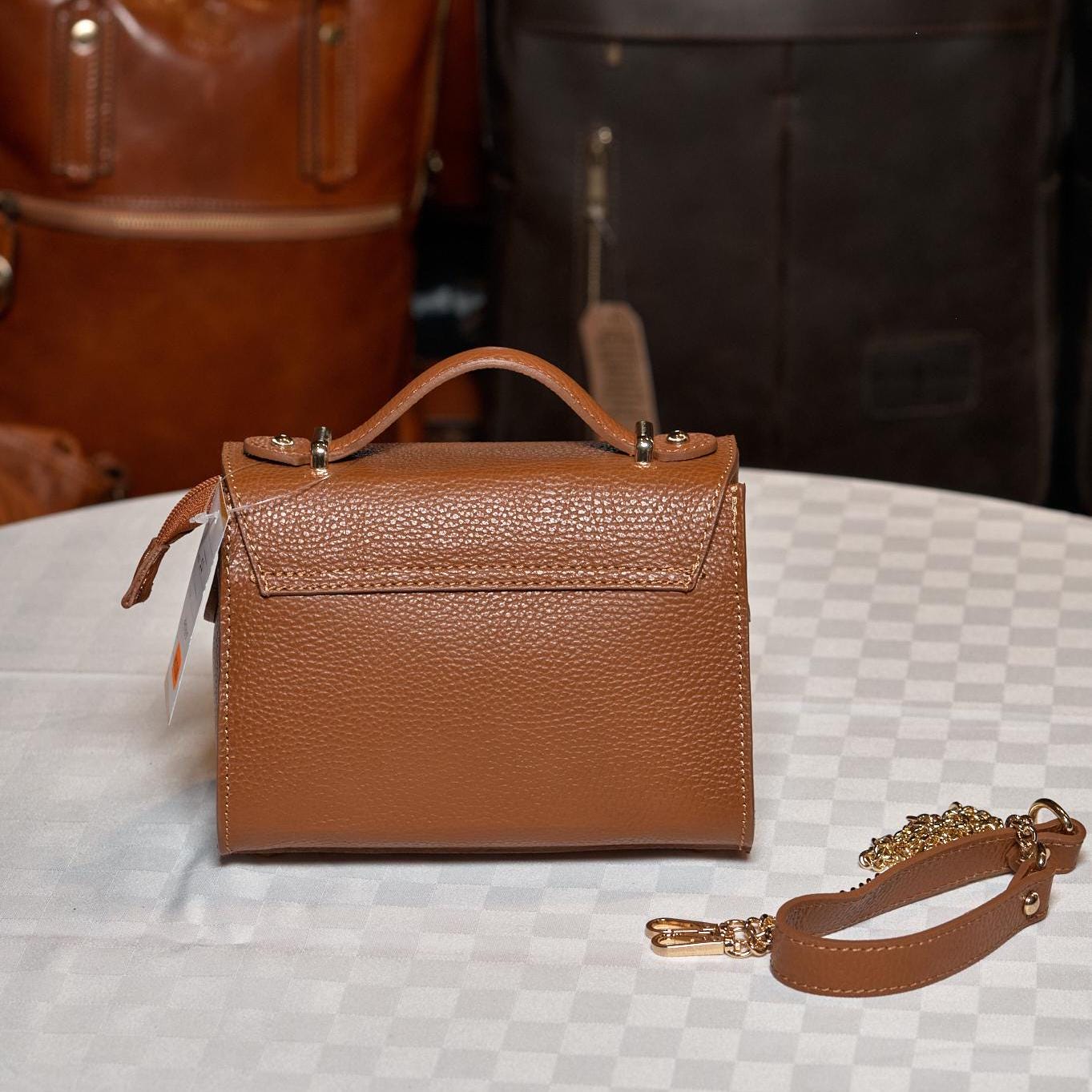 Italian Handmade Leather Bag for Women | Elegant Leather Handbag From Florence | Classic Brown Bag, Made in Italy