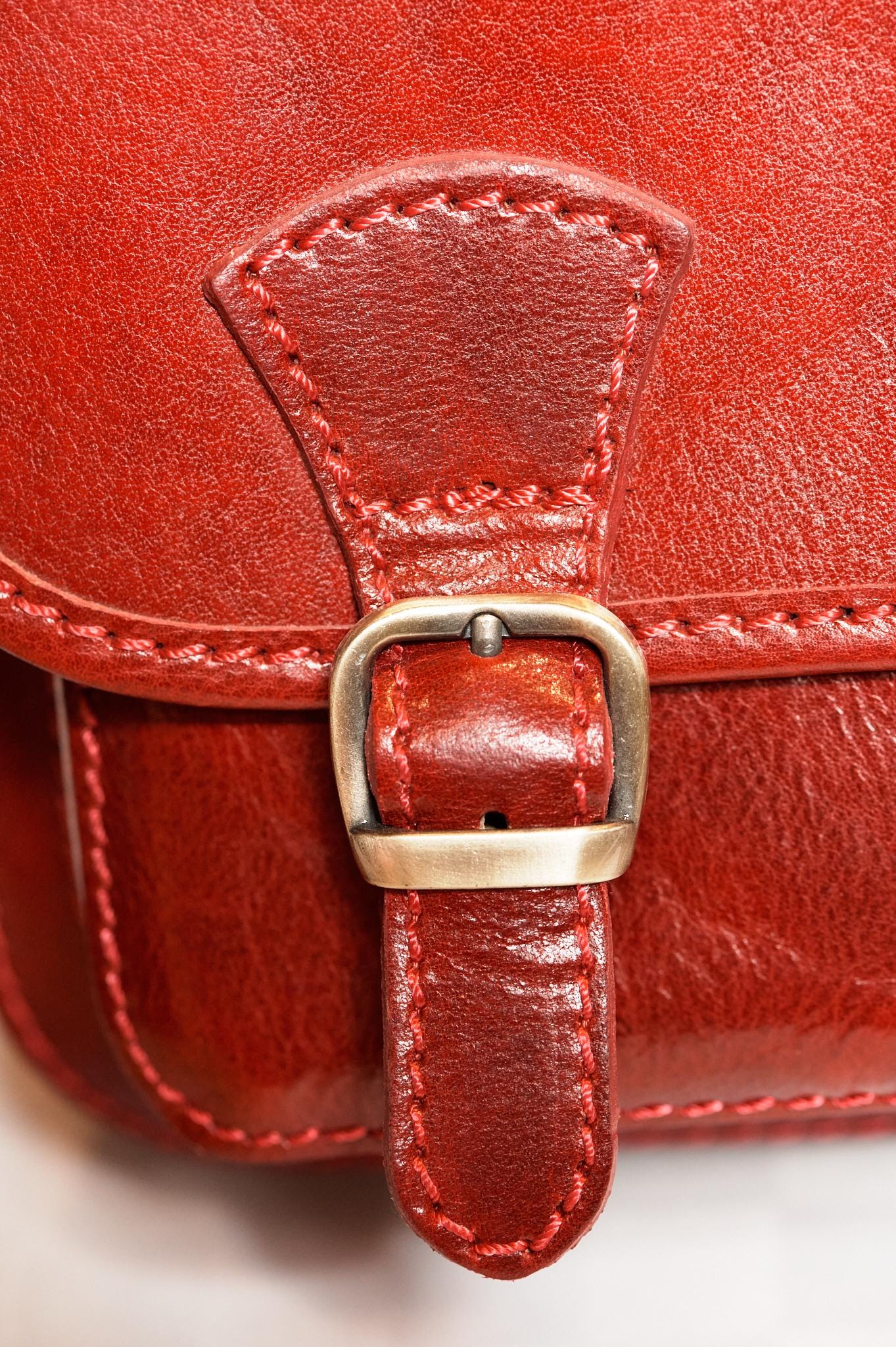 Italian Handmade Leather Bag for Women | Elegant Red Crossbody Bag from Florence, Made in Italy