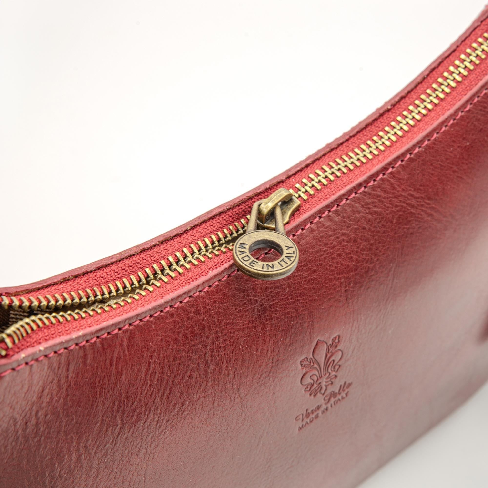 Italian Handmade Leather Bag for Women | Elegant Red Shoulder Bag from Florence | Made in Italy